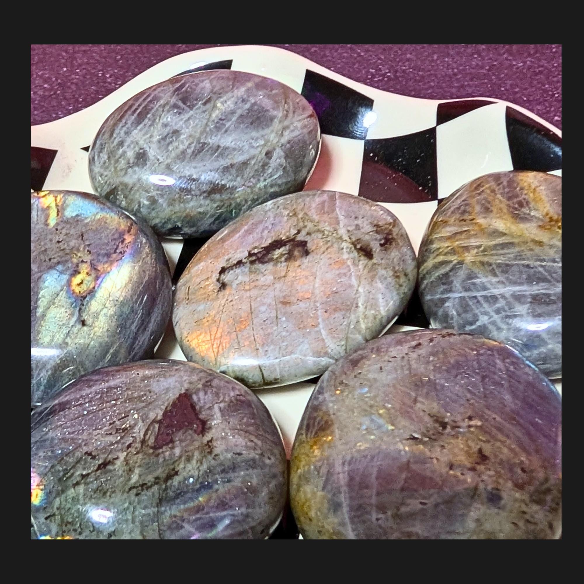 Labradorite Palm Stone | Flash Protection & Intuition Crystal | Spiritual Awakening Stone | Pocket Palm Crystal | Intuitively Chosen