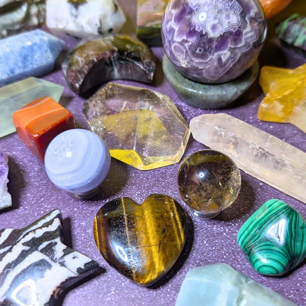 Mystery Crystal Bundle | Intuitively Chosen Crystals | Healing Crystal Box Gift | Spiritual Gift | Tiered Surprise Box